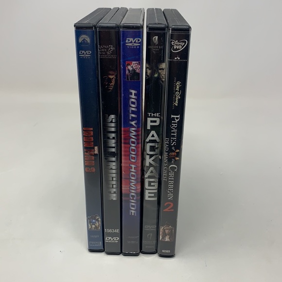 5 DVD movies 🎥 used, iron man, pirates of the Caribbean, the package & more - Picture 8 of 11